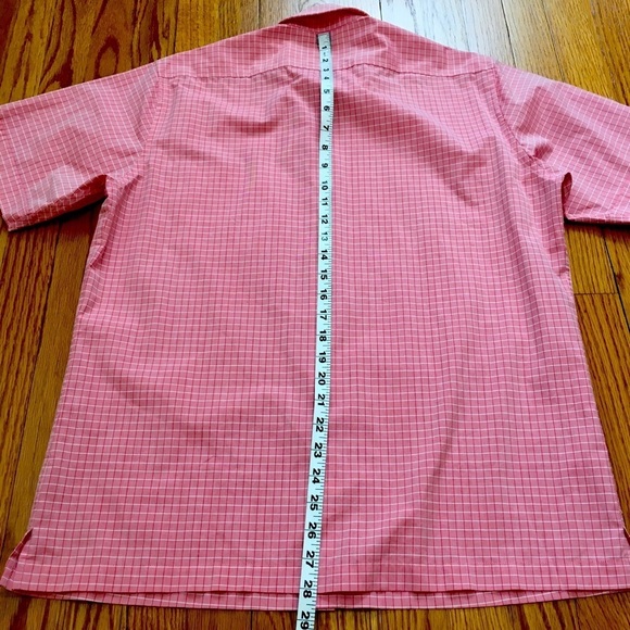 Men's Pink Red plaid button up short sleeve causal shirt - Picture 10 of 10